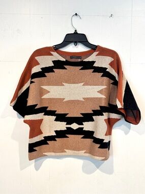 THML Geometric Pattern short sleeve sweater